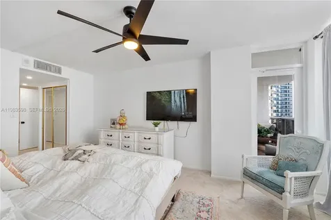 6039 Collins Avenue Miami Beach FL 33140