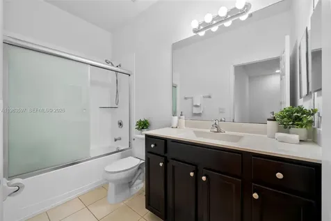 9380 W 33rd Lane Hialeah FL 33018