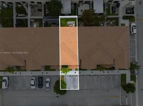 9380 W 33rd Lane Hialeah FL 33018