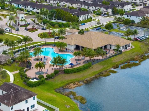 9380 W 33rd Lane Hialeah FL 33018