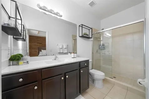 9380 W 33rd Lane Hialeah FL 33018