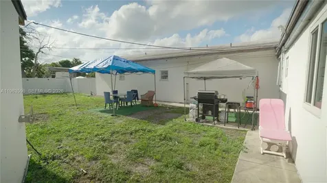 1720 NW 124th Terrace Miami FL 33167