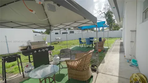 1720 NW 124th Terrace Miami FL 33167