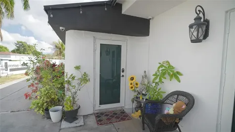 1720 NW 124th Terrace Miami FL 33167