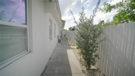 1720 NW 124th Terrace Miami FL 33167