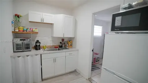 1720 NW 124th Terrace Miami FL 33167