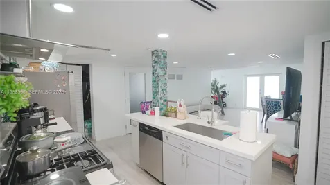 1720 NW 124th Terrace Miami FL 33167