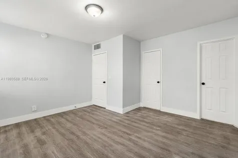 1530 Crescent Circle Lake Park FL 33403