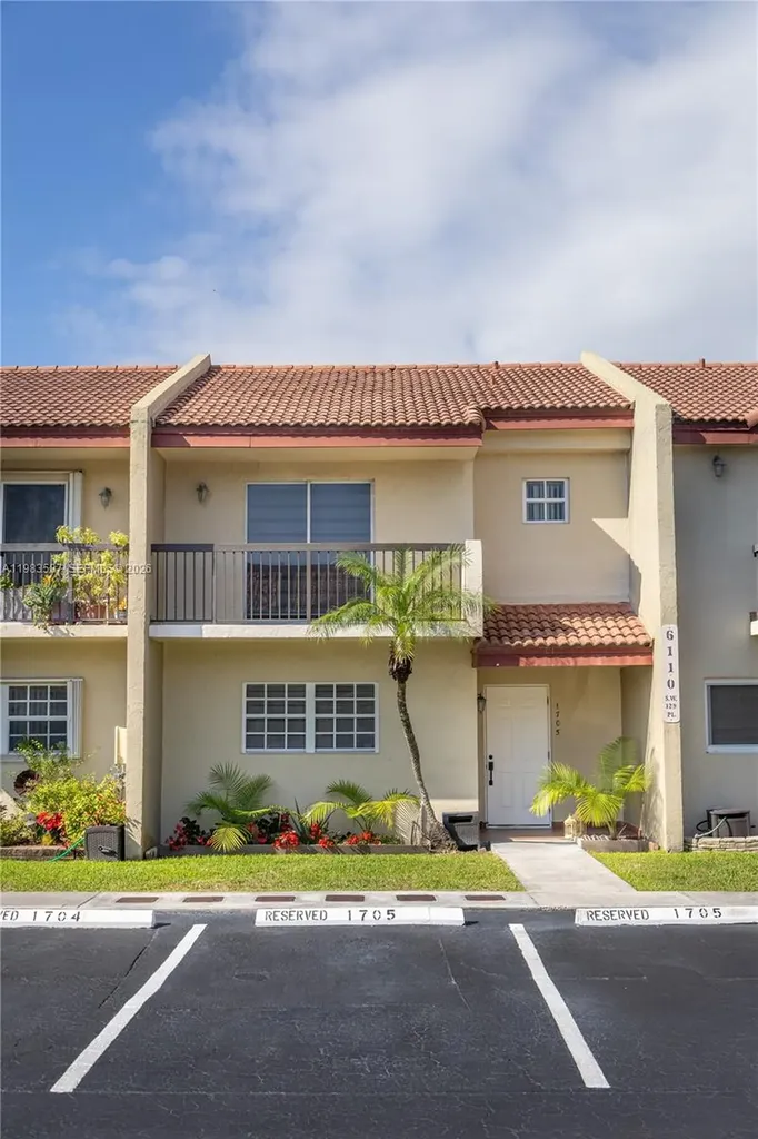 6110 SW 129th Place Miami FL 33183