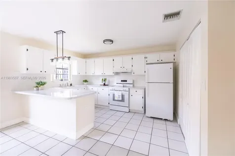 6110 SW 129th Place Miami FL 33183