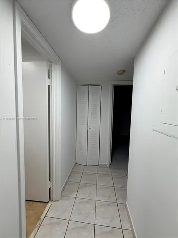 927 NE 199th Street Miami FL 33179