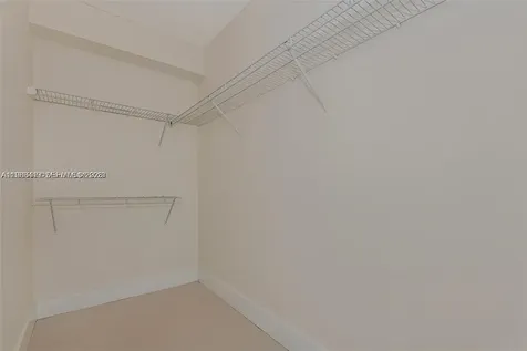 41 SE 5th Street Miami FL 33131