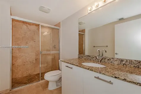 41 SE 5th Street Miami FL 33131