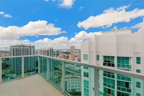 41 SE 5th Street Miami FL 33131