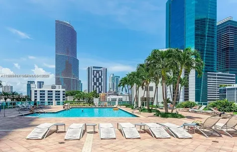41 SE 5th Street Miami FL 33131