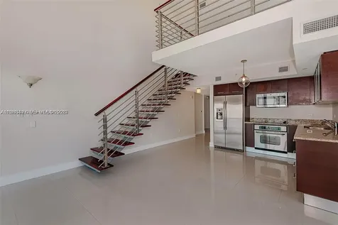 41 SE 5th Street Miami FL 33131
