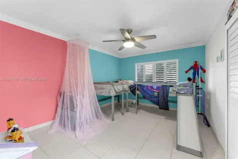 5208 NW 103rd Avenue Doral FL 33178