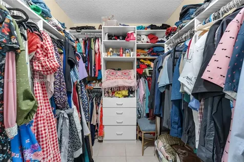 5208 NW 103rd Avenue Doral FL 33178