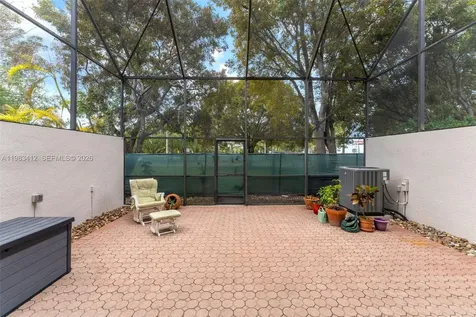 5208 NW 103rd Avenue Doral FL 33178