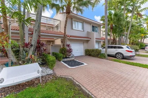 5208 NW 103rd Avenue Doral FL 33178