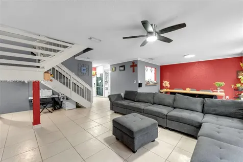 5208 NW 103rd Avenue Doral FL 33178