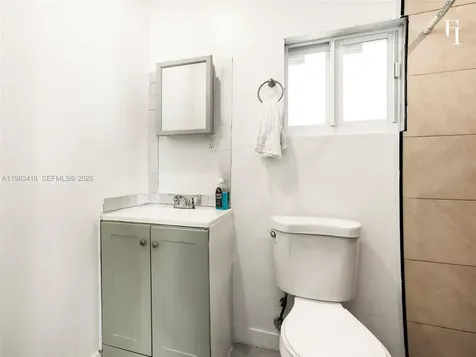 1195 NW 48th Street Miami FL 33127