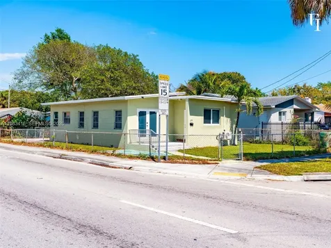 1195 NW 48th Street Miami FL 33127