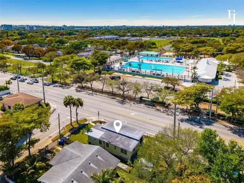 1195 NW 48th Street Miami FL 33127
