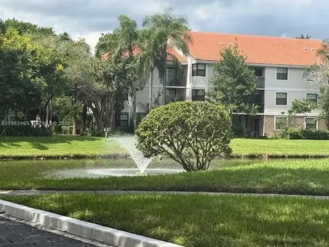 10161 W Sunrise Plantation FL 33322