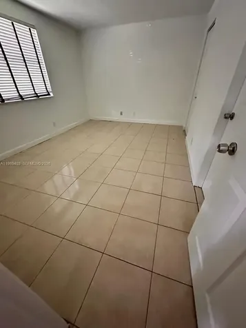 10161 W Sunrise Plantation FL 33322