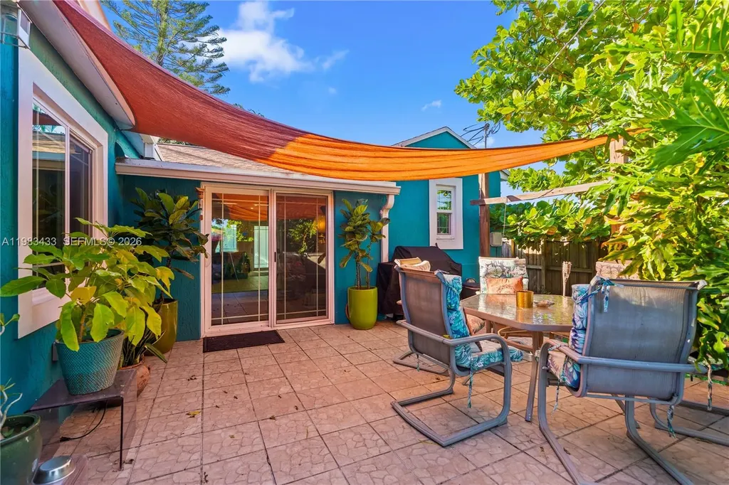 2447 Wilson Street Hollywood FL 33020