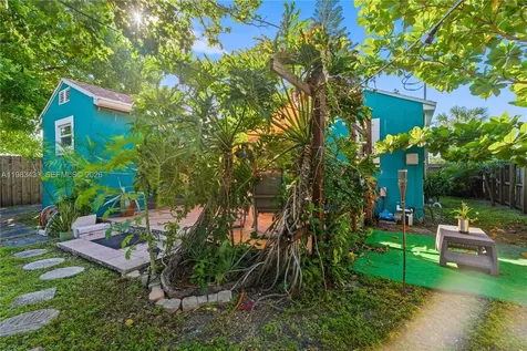 2447 Wilson Street Hollywood FL 33020