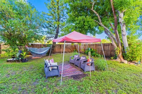 2447 Wilson Street Hollywood FL 33020