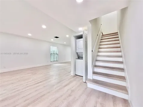 404 Sandtree Drive Palm Beach Gardens FL 33403