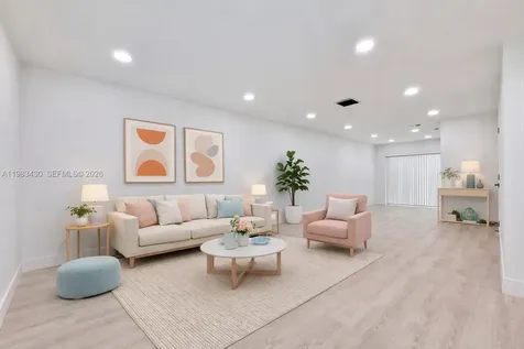 404 Sandtree Drive Palm Beach Gardens FL 33403
