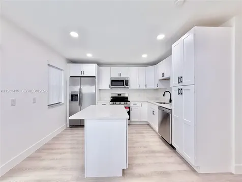 404 Sandtree Drive Palm Beach Gardens FL 33403