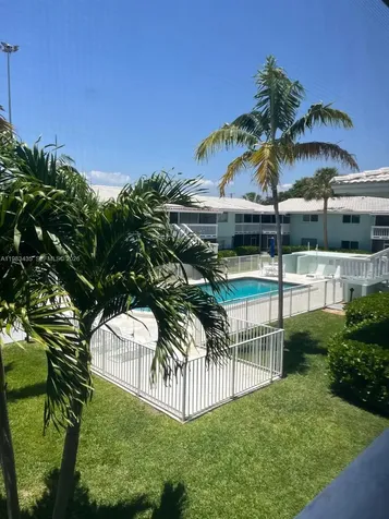 322 N Federal Highway Deerfield Beach FL 33441