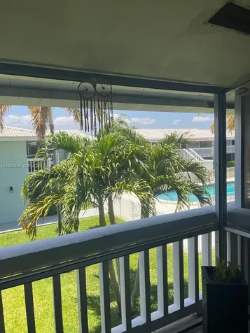 322 N Federal Highway Deerfield Beach FL 33441