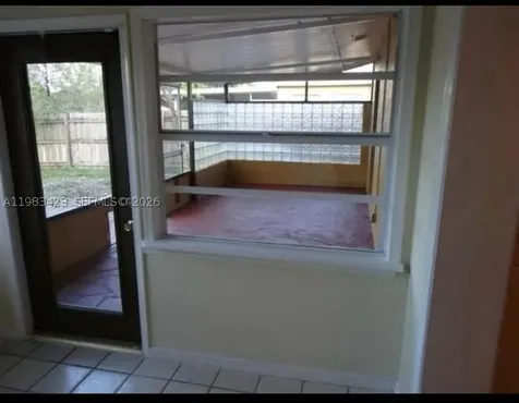 7371 SW 1st Street Margate FL 33068