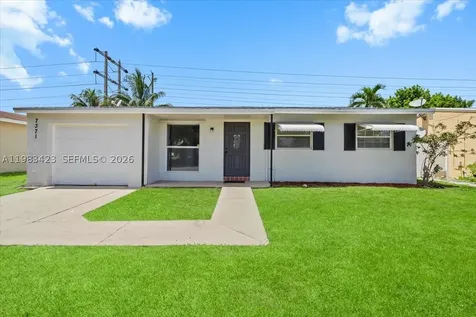 7371 SW 1st Street Margate FL 33068