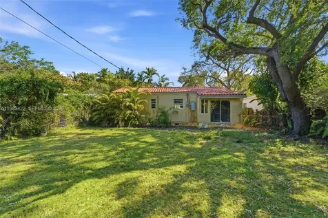 2235 Overbrook Street Miami FL 33133