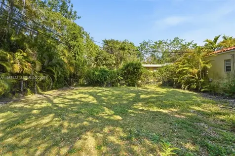 2235 Overbrook Street Miami FL 33133