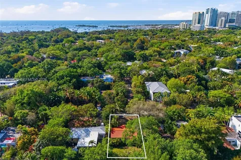 2235 Overbrook Street Miami FL 33133