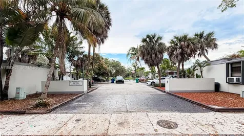 6610 E Miami Lakes Drive Miami Lakes FL 33014