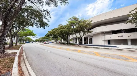 6610 E Miami Lakes Drive Miami Lakes FL 33014