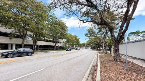 6610 E Miami Lakes Drive Miami Lakes FL 33014