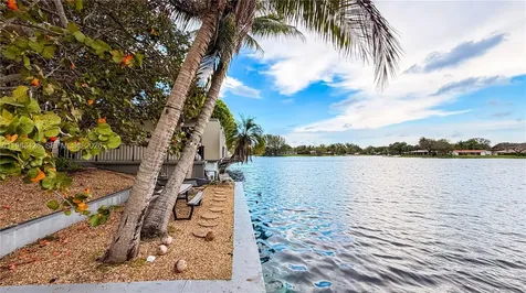 6610 E Miami Lakes Drive Miami Lakes FL 33014