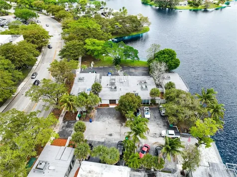 6610 E Miami Lakes Drive Miami Lakes FL 33014