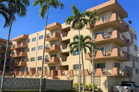 1630 W 46th Street Hialeah FL 33012