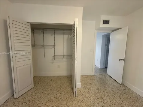 20 W 37th Street Hialeah FL 33012